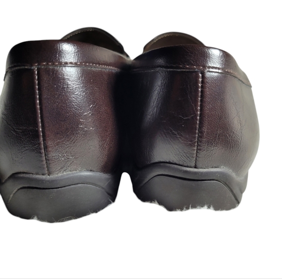 Life Stride Soft Systems Women's Sz 9 Loafers w/Gold Buckle Detail, Flats - Picture 5 of 14